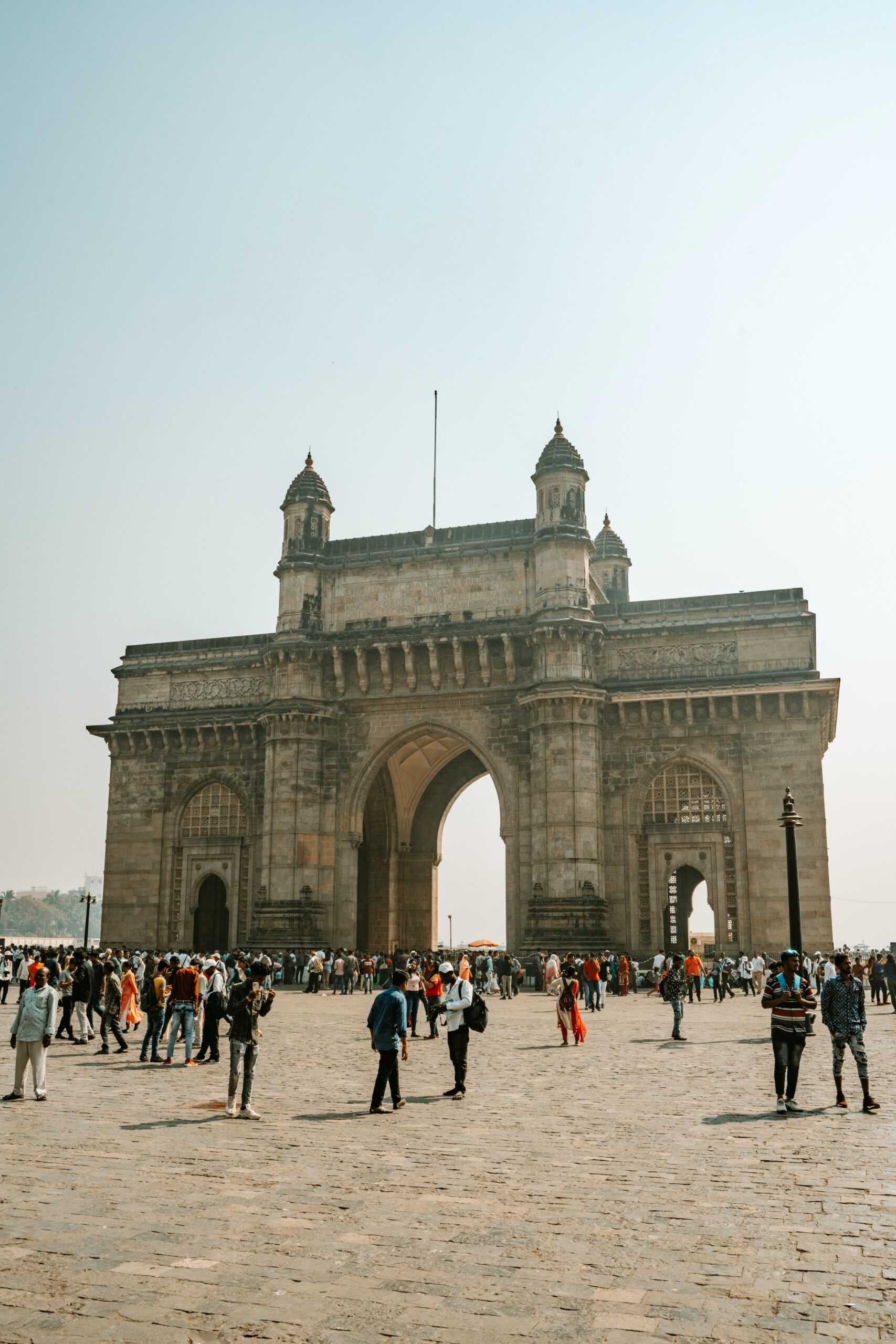Exploring Mumbai: A Tourist’s Journey Through the City of Dreams”